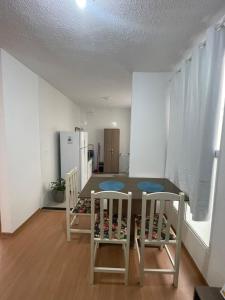 Apartamento de 2 dormitórios em Palhoca residencial Orquídeas com vaga de garagem privativa