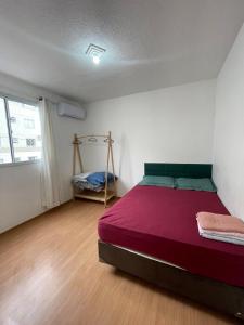 Apartamento de 2 dormitórios em Palhoca residencial Orquídeas com vaga de garagem privativa