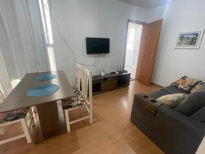 Apartamento de 2 dormitórios em Palhoca residencial Orquídeas com vaga de garagem privativa