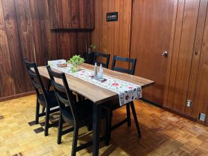 Near Yonge Finch Subway Station spacious two-bedroom suite, Free Parking