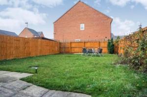 Luxury 3 Bedroom House, Central & Child Friendly