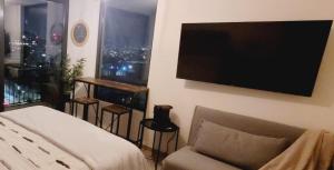 Apartment in Ñuñoa, Irarrázabal Metro Station,Wi-Fi Parking