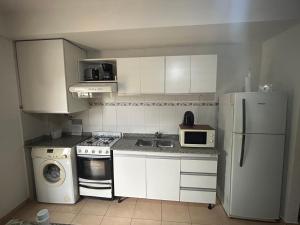 Departamento un dormitorio con cochera a metros del rio Uruguay- Colón entre rios