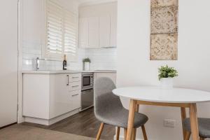 巴拉瑞特 Newington Apartments - Apt 2 Twin Queen 酒店 大堂