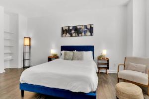 Spacious Condo Downtown Fort Worth, Free Parking, Gym