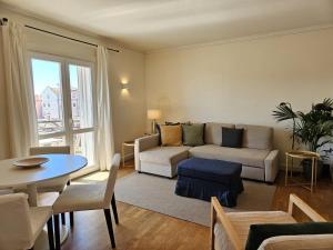 Estrela South-Facing Views AC & Parking