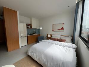 CellinA Stay Saigon