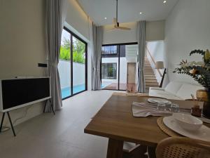 Qabalah Villa Private Pool & Rooftop Garden Stylish 2BR Retreat near Bang Tao