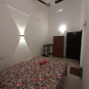 The first lane homestay