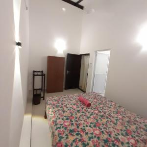 The first lane homestay
