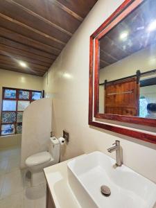 Hiên nhà Đà Lạt