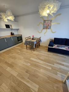 Central monarch A&F Residence