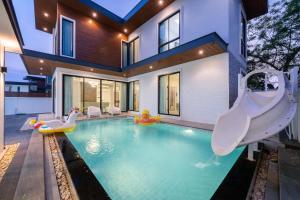 ALISS LUXURY POOLVILLA JOMTIEN Walking Street 5 Bedroom