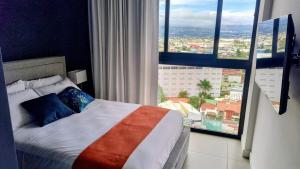 Escalante Vibrant, modern, and new apartment for 2 to 3 people