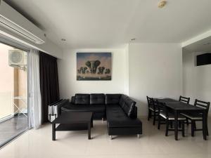 Big Apartament with two bedrooms Karon