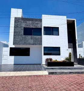 Casa privada con alberca, Rooftop con Jacuzzi - Oaxtepec