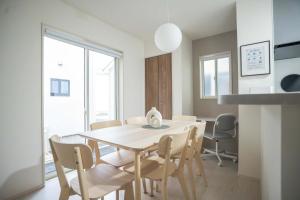 Modern 4BR Stay in Ozu Hachikubo for 11 Guests by Restavio