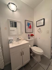 Guest house close to Universal Studios