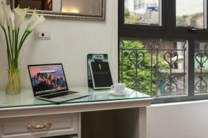 Hanoi TrangTrang Hotel