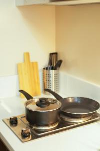 Affordable 1BR Makati with fast wi-fi and Netflix