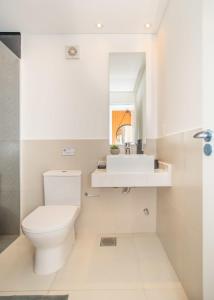 Lumiere del Sol Studio Near Shopping del Sol & WTC