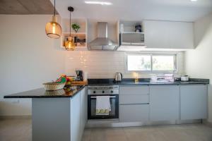 Marlin Luke 201 Cinthia Gauto 2BRParadise Dream kitchen garaje