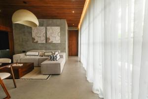 Luxury Designer Villa DelMarta Boutique, Ubud