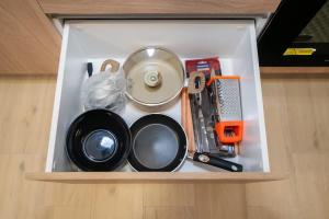 Stylish Studio Pool Gym & City Views