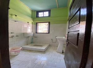 Duda Guest House Tezu