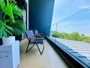 Melaka 9km jonker street,12pax sea view 3storey house