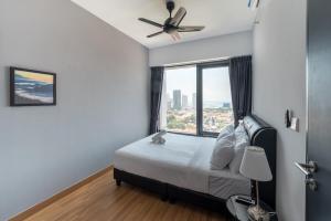 New Tropicana 218 Seaview 3BR 2Carparks