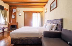 Cottage Syariah GS Rumah Kayu Bandung