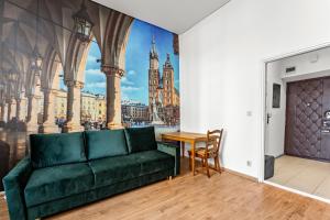 Mazowiecka Comfort Studio by BookingHost