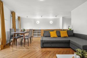 Paris 1st 1BR Apartment Near Louvre Free Netflix