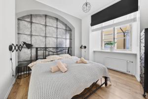 Old Town Suite with 2 bedrooms next to Town Hall