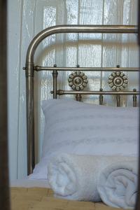 Charming Tbilisi Studio - by Wehost