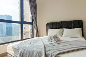 Luxe Suite Above Mall at Mossaz Suites by HCK