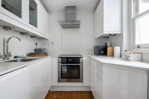 Design duplex for 4 in the Heart of Notting Hill