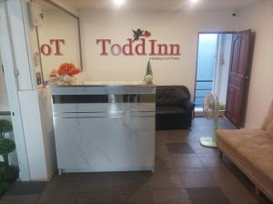 Todd Inn
