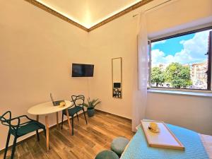 Antica dimora di santAntonino - charming central apartment for 8