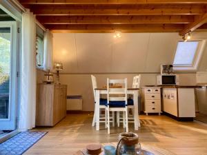 Urlaubsruhe 6 Pers Holiday home w terrace close to National Park Lauwersmeer