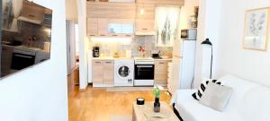 Cozy apartment in Acropolis