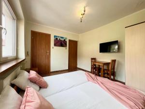 Szept Jęziora Żywieckiego Willa nad Jeziorem 15 osób