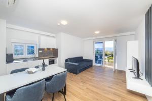 Altiora Prestige Residences