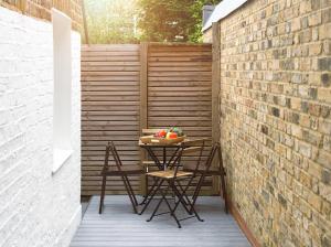 Brook Green stylish 2 bed