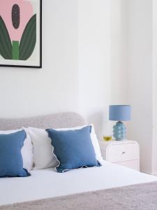 Brook Green stylish 2 bed