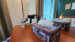 Zigzag Tower B-Travellers Retreat, 2BR with Pool and Sea View at Pearl-1008