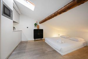 Stunning view and Air Conditionning