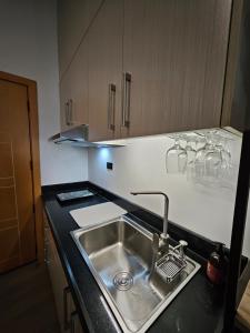 Stay Awhile at Antara 1BR Unit & Free Parking