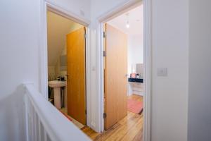 Smart & Stylish 1BR Apartment With Free Wifi